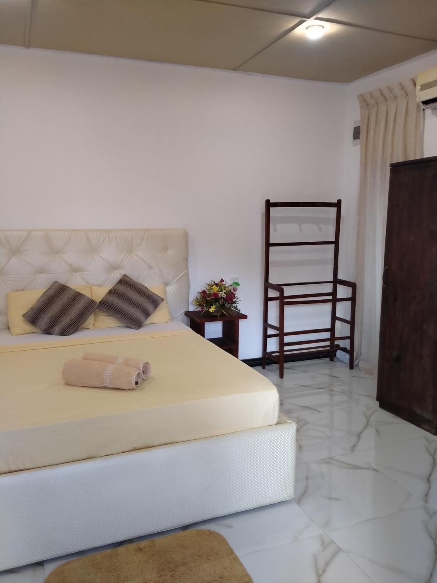 Living Home Negombo Camera foto