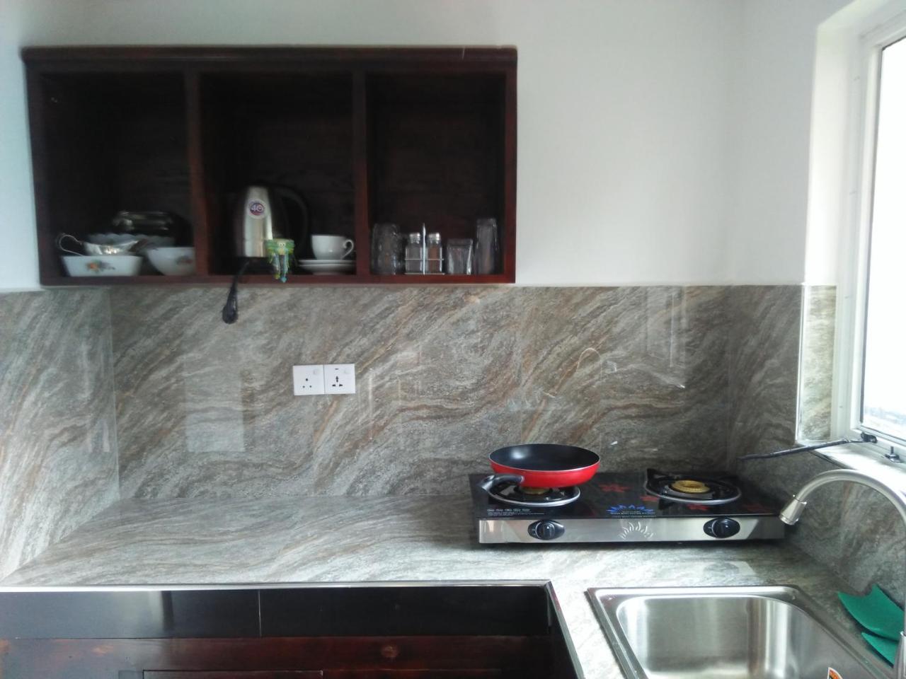 Living Home Negombo Esterno foto